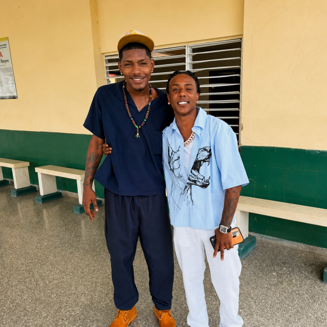 Velito El Bufón visita al cantante cubano Were en su rehabilitación: "En las malas es donde se demuestra quién está de verdad"