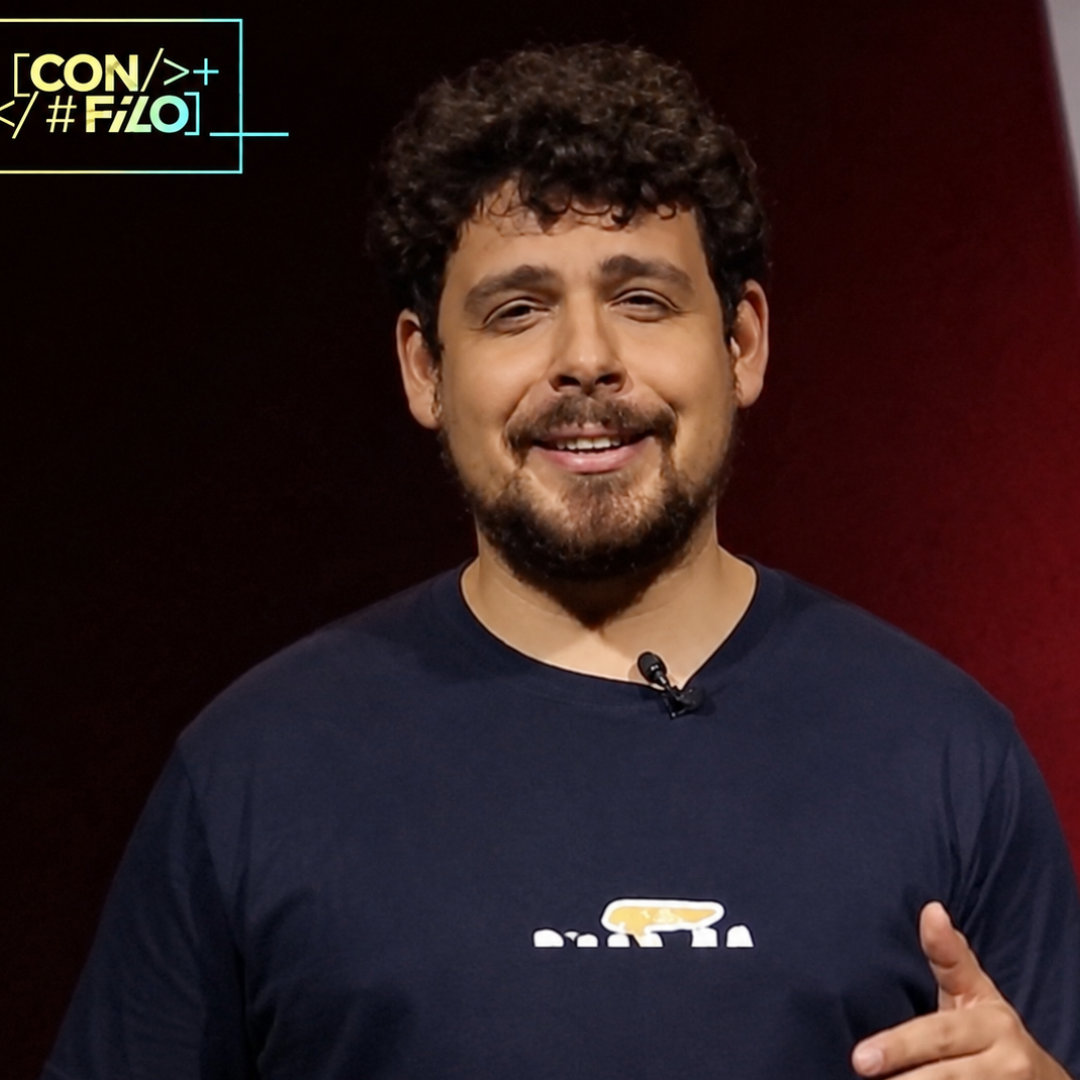 Conductor oficialista Michel Torres Corona reta a EE.UU. a incluirlo en su lista de sancionados
